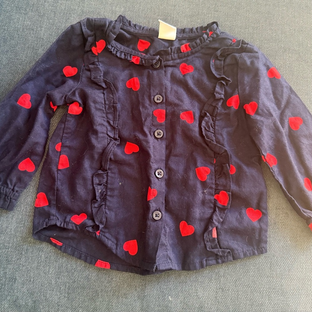 Valentine Day Baby Gap hearts Button down shirt nwot